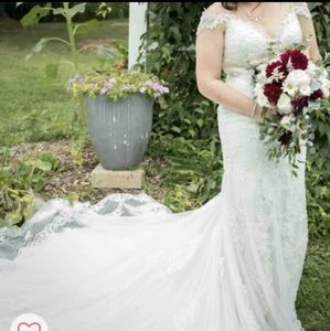 Maggie Sottero Romantic Della Wedding Dress